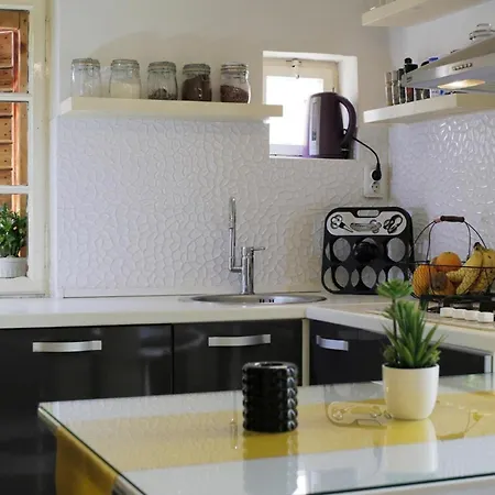 Apartment Style