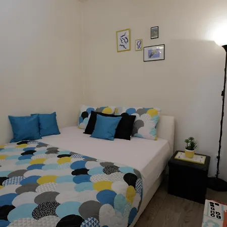 Apartment Style Komiza